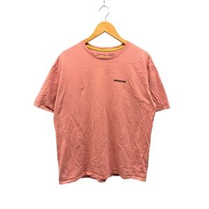 Patagonia‎ Men's T-Shirt Size L Pink Organic Cotton Short Sleeve Logo Tee